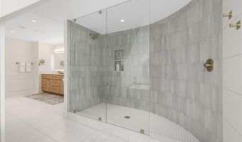 31 Wright Ln, Jamestown, RI 02835