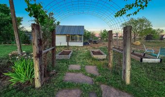 979 W Road 1 N, Chino Valley, AZ 86323