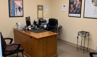 612 Campus Dr, Abingdon, VA 24210