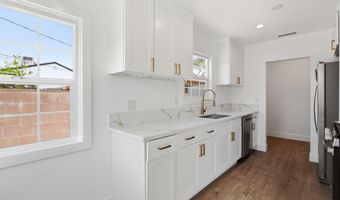 9841 Stanwin Ave, Arleta, CA 91331
