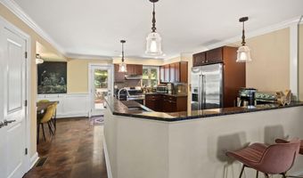 26 Mountainside Ave, Atlantic Highlands, NJ 07716