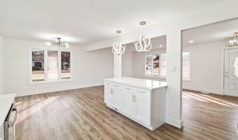 11756 S Leamington Ave, Alsip, IL 60803