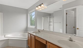 1770 Spring View Terrace Ct, Ballwin, MO 63021