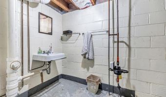1529 CLARK St, Algoma, WI 54201
