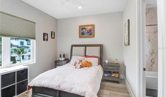 6104 LAGOMAR Ln, Apollo Beach, FL 33572