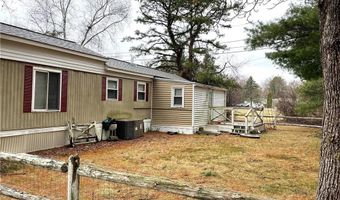 12 Valiant Dr, Coventry, RI 02816
