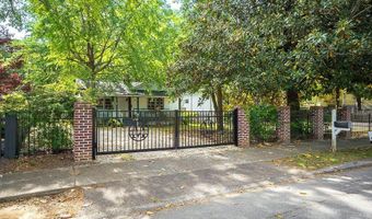 330 Chesterfield St N, Aiken, SC 29801