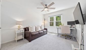 4126 N Yale Ave, Arlington Heights, IL 60004