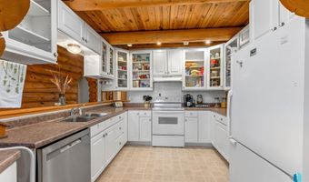 1623 Medary Ave S, Brookings, SD 57006