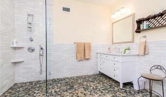 953 Fort Getty Rd, Jamestown, RI 02835