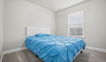 6236 Emerald Lake Dr, Biloxi, MS 39532