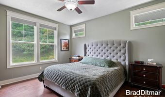 539 W Abbey Mill Dr SE, Ada, MI 49301