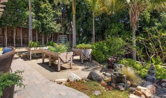 1858 Laurel Rd, Oceanside, CA 92054