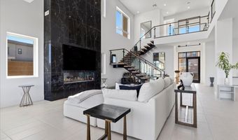 4814 Shady Ridge Dr, Las Vegas, NV 89135