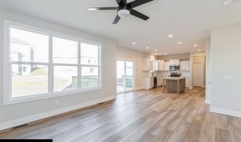 405 NE 59th St, Ankeny, IA 50021