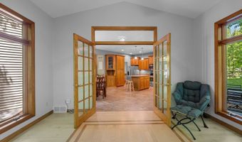 N3880 ANITA WIECKERT Road, Appleton, WI 54913