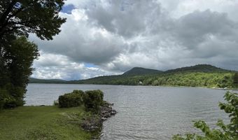 248 Cowan Rd, Averill, VT 05901