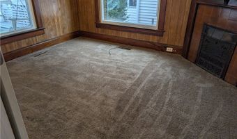 564 Carroll St, Akron, OH 44304