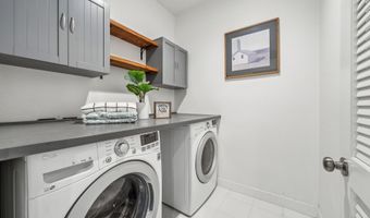 2110 Clement Ave, Alameda, CA 94501