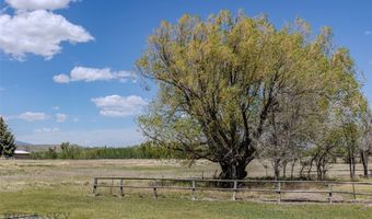 297 Big Timber Loop Rd, Big Timber, MT 59011