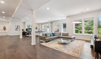 22979 HOMESTEAD LANDING Ct, Ashburn, VA 20148