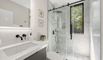 3112 N ROSSER St, Alexandria, VA 22311