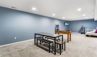 10 Gina Dr, Allentown, NJ 08501