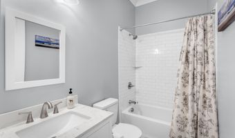 4063 Blue Jay St, Bay St. Louis, MS 39520