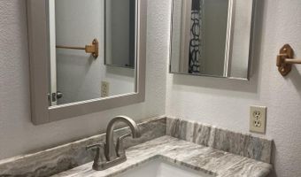 99 N COOPER Rd 136, Chandler, AZ 85225