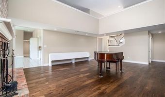 15 VAN MOL Rd, Alexandria, LA 71302