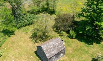 383 Putnam Pike, Glocester, RI 02829