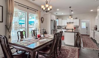 242 15th St, Apalachicola, FL 32320
