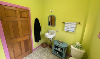 713 Warren Ave, Bisbee, AZ 85603