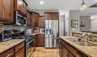 1634 NW Reinhart Dr, Ankeny, IA 50023
