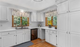 230 Austin Farm Rd, Exeter, RI 02822