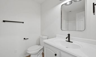 810 Omar Dr, Escondido, CA 92025