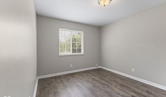 8536 Friendship Ln, Indianapolis, IN 46217
