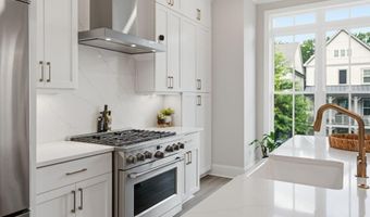 260 Briscoe Way, Alpharetta, GA 30009