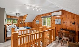 9093 Lake St, Alanson, MI 49706