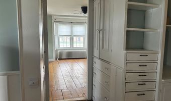 221 S Main St, Cambridge, VT 05444