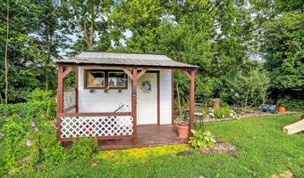8534 Gainesville Dr, Indianapolis, IN 46227