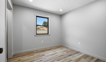 805 Ward St, Ava, MO 65608