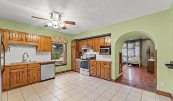201 E Harrison St, Auxvasse, MO 65231
