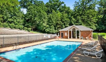 170 Cascade Terrace Dr, Ballwin, MO 63021