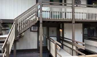1611 Treetop Trl B, Akron, OH 44313
