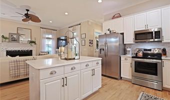 125 Bartram Dr, Beaufort, SC 29902