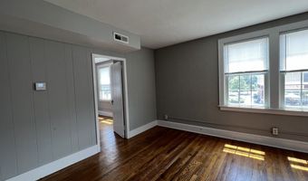 861 Farmington Ave 2nd Floor, Berlin, CT 06037