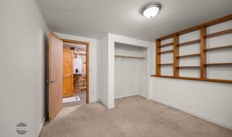 890 Lancaster Dr, Anchorage, AK 99503