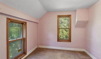 4705 Prairieburg Rd, Anamosa, IA 52205