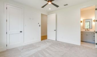 535 Royal Santana Run, Weatherford, TX 76087